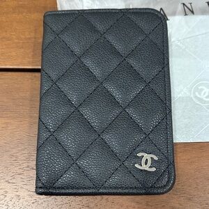 LAST ONE CHANEL GWP Black Quilted Leather with Silver CC Accent